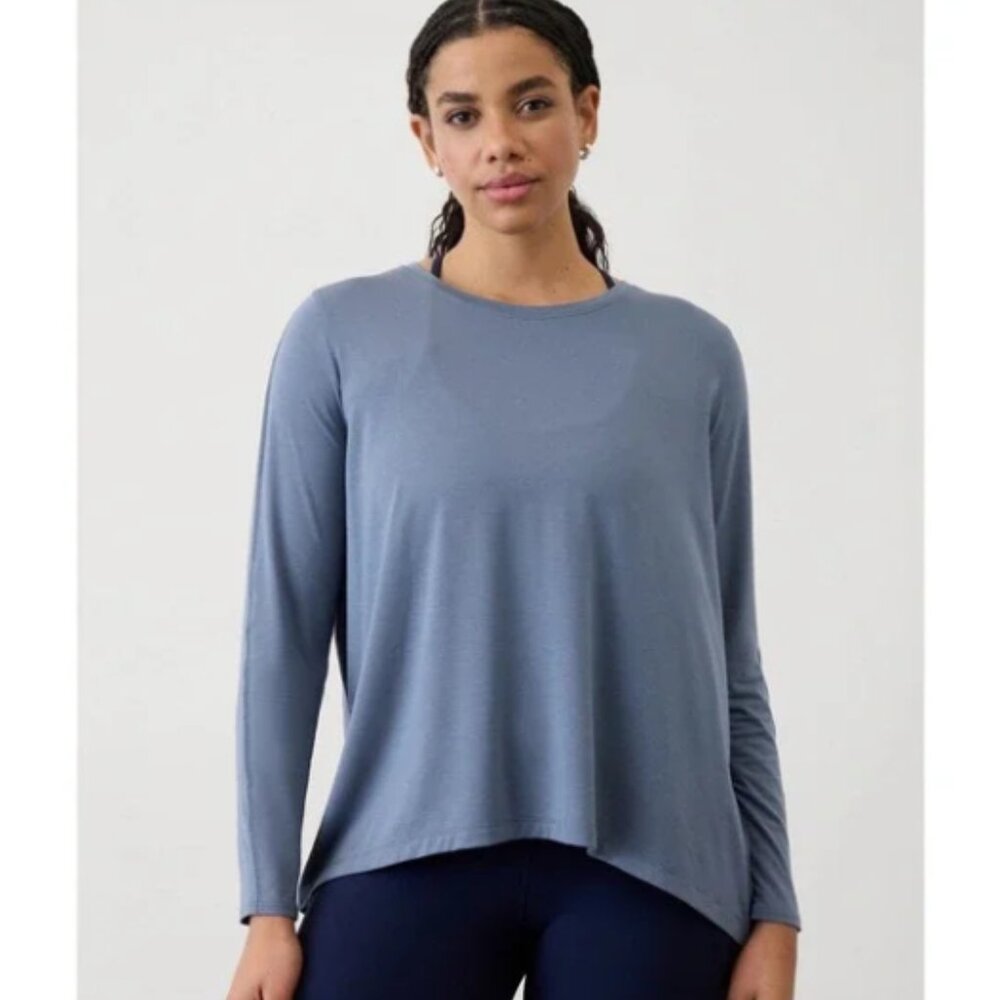 Athleta With Ease Shadow Blue Top Comfy!